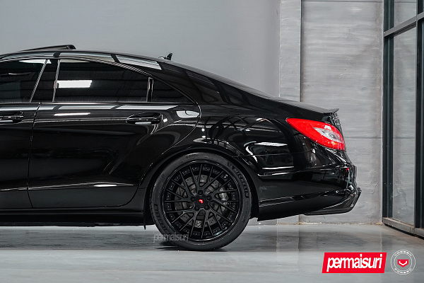 Фото дисков Vossen EVO-6T (3-Piece) Черный сатин на Mercedes-Benz CLS (C218)
