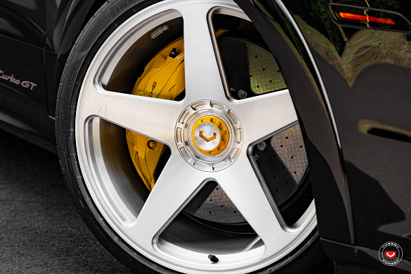 Фото дисков Vossen GEN-01 Сатиновый лак на Porsche Cayenne III