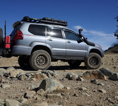Фото дисков Black Rhino ARSENAL на Lexus GX II