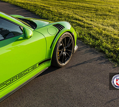 Фото дисков HRE P104 на Porsche 911 VII