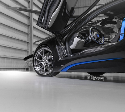 Фото дисков Strasse Wheels SM5R Deep Concave Monoblock на BMW i8