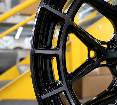 Vossen HFX-1 (6-Lug)