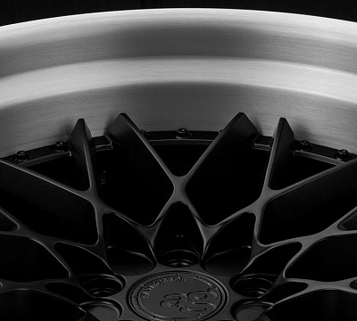 Avant Garde SR10