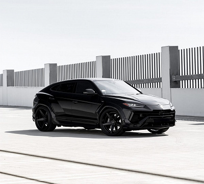 Фото дисков Anrky RS5.3 на Lamborghini Urus