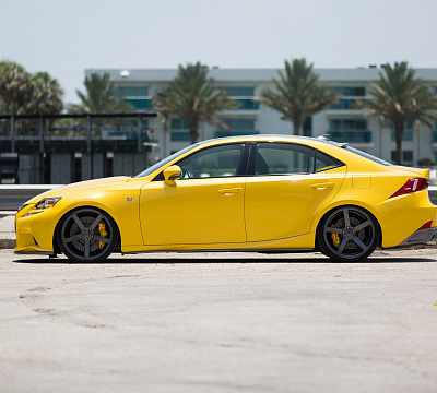 Фото дисков Vossen CV3 на Lexus IS II