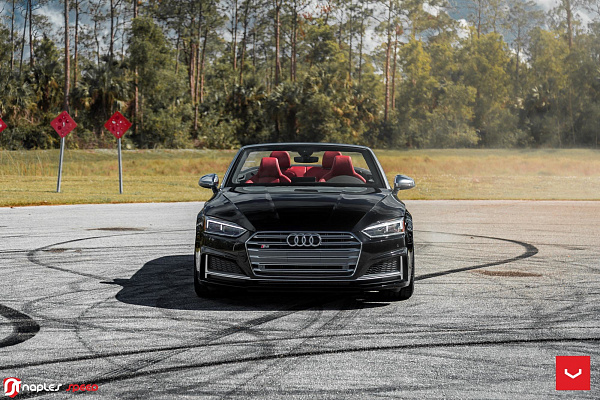 Фото дисков Vossen VFS-10 Серебро на Audi A/S/RS 5 (F5)