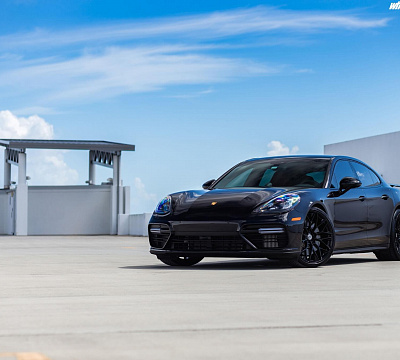 Фото дисков HRE P200 на Porsche Panamera II