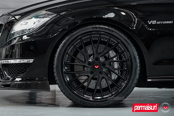 Фото дисков Vossen EVO-6T (3-Piece) Черный сатин на Mercedes-Benz CLS (C218)