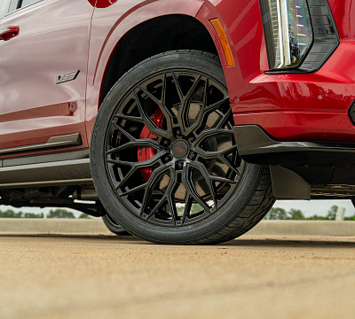 Фото дисков Vossen HF6-3 на Cadillac Escalade V