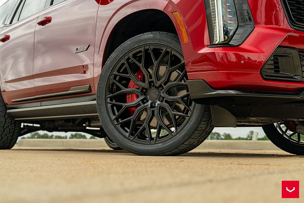 Фото дисков Vossen HF6-3 Черный глянец на Cadillac Escalade V