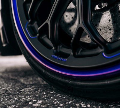 Фото дисков Brixton Forged CM6-RS на McLaren 720S