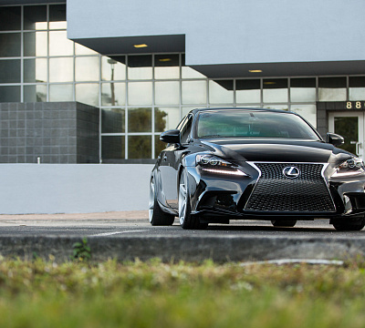 Фото дисков Vossen CV3 на Lexus IS II