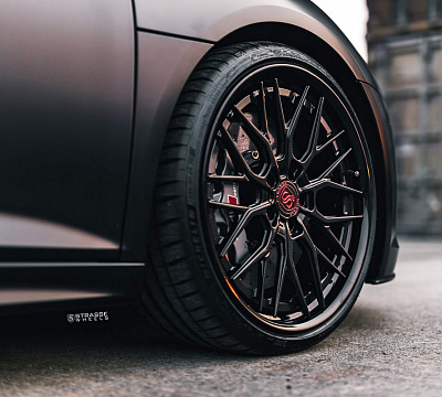 Фото дисков Strasse Wheels SV10M Deep Concave FS на Audi R8 (4S)