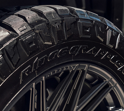 Фото дисков Vossen HF6-5 на Ram 1500 V
