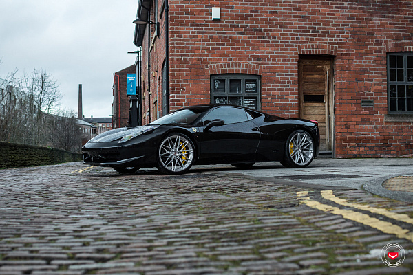 Фото дисков Vossen S21-02 Глянцевый лак на Ferrari 458