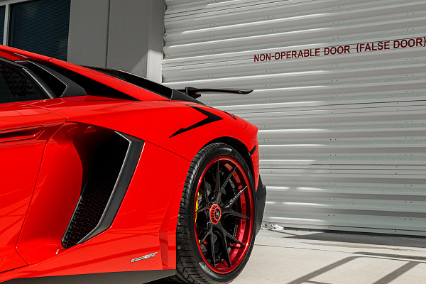 Фото дисков Strasse Wheels SM5R Deep Concave FS Другой цвет на Lamborghini Aventador