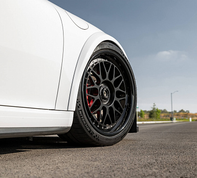 Фото дисков HRE 300 на Porsche 911 VII