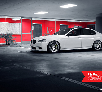 Фото дисков HRE FF01 на BMW 5/M5 (F10)