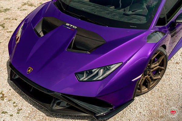 Фото дисков Vossen EVO-3R Сатиновая бронза на Lamborghini Huracan