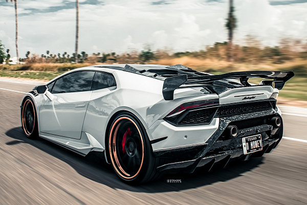 Фото дисков Strasse Wheels SV10 Deep Concave FS Другой цвет на Lamborghini Huracan