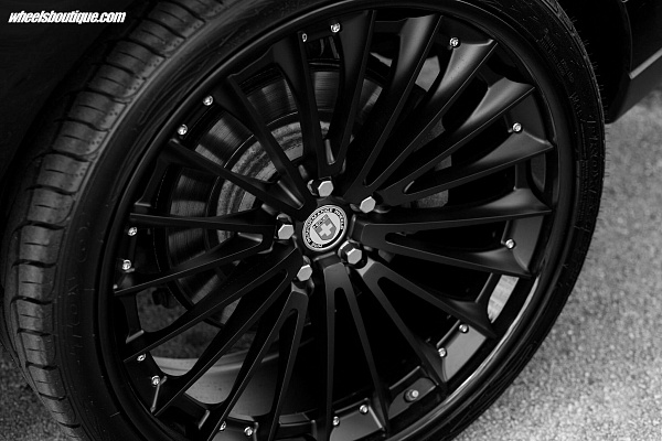 Фото дисков HRE S209 Черный сатин на Range Rover IV