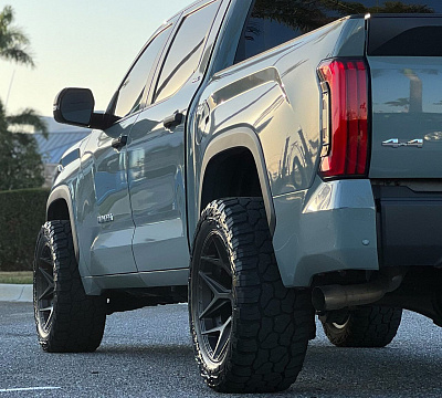 Фото дисков 4PLAY 4P06 на Toyota Tundra III