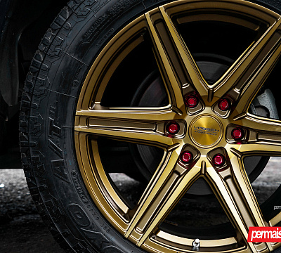 Фото дисков Vossen HF6-2 на Toyota Fortuner II