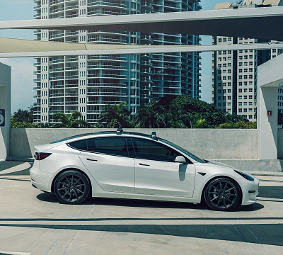 Фото дисков Vossen HF-3 на Tesla Model 3