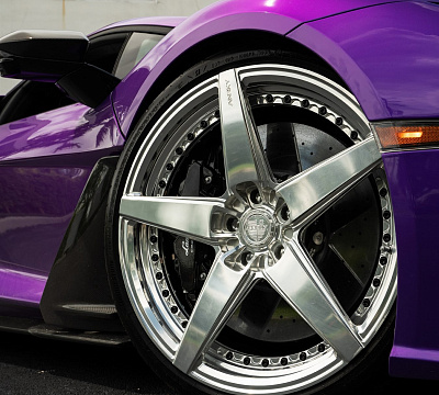Фото дисков Anrky RS5.2 на Lamborghini Revuelto