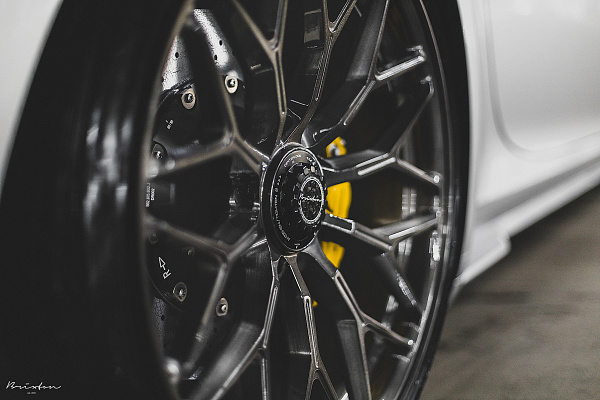 Фото дисков Brixton Forged CM6-R Глянцевый темный лак на Porsche 911 VIII