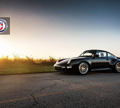 Фото дисков HRE 300 на Porsche 911 IV