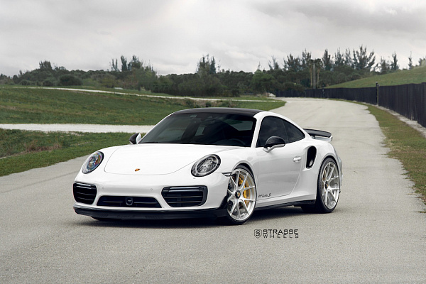Фото дисков Strasse Wheels SM5R Deep Concave Monoblock Глянцевый лак на Porsche 911 VII