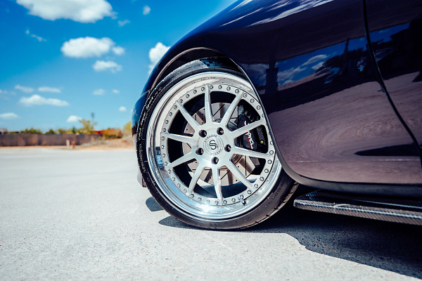 Фото дисков Strasse Wheels R10 Performance Глянцевый лак на Toyota Supra A80