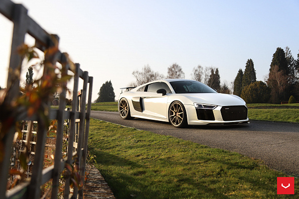 Фото дисков Vossen HF-3 Сатиновая бронза на Audi R8 (4S)