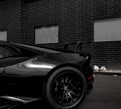 Фото дисков HRE 303M на Lamborghini Huracan