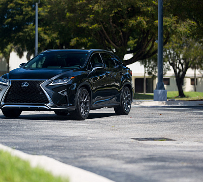 Фото дисков Vossen VFS-6 на Lexus RX IV