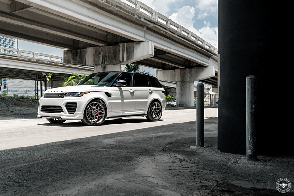 Фото дисков Vossen UV-1 Сатиновый темный лак на Land Rover Range Rover Sport II