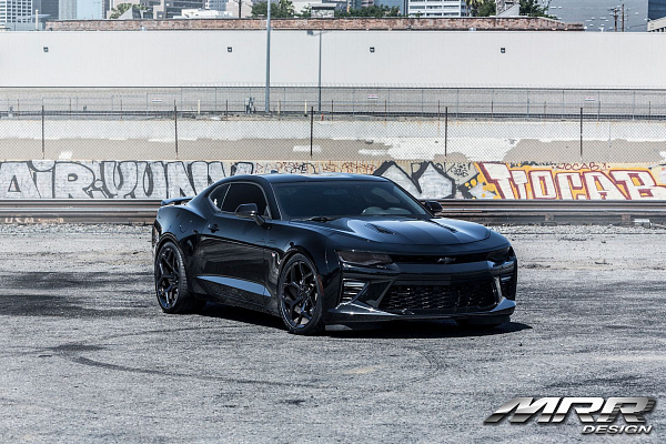 Фото дисков MRR M228 Черный глянец на Chevrolet Camaro VI