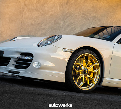 Фото дисков HRE P201 на Porsche 911 VI