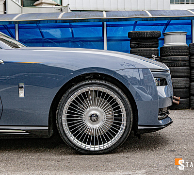 Фото дисков Vossen S17-16 на Rolls-Royce Spectre