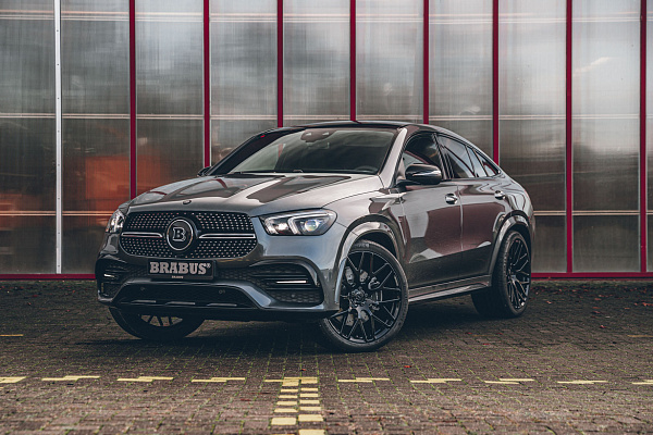 Фото дисков BRABUS Monoblock Y (Platinum Edition) Черный глянец на Mercedes-Benz GLE II
