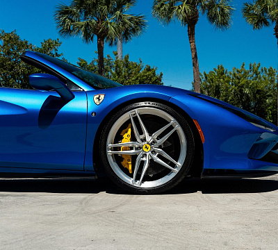 Фото дисков Anrky AN17 на Ferrari F8