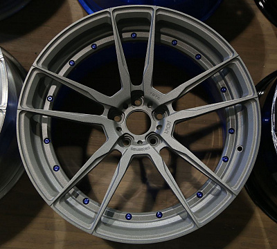 ADV.1 ADV5.2 M.V2 CS