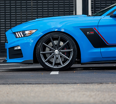 Фото дисков Vossen VFS-10 на Ford Mustang VI