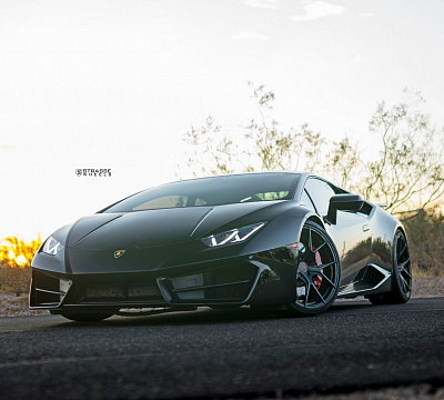 Фото дисков Strasse Wheels SM5R Deep Concave Monoblock на Lamborghini Huracan