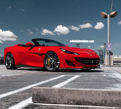 Фото дисков HRE S204 на Ferrari Portofino