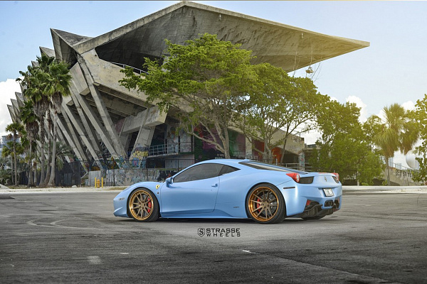 Фото дисков Strasse Wheels SV1 Deep Concave FS Сатиновая темная бронза на Ferrari 458