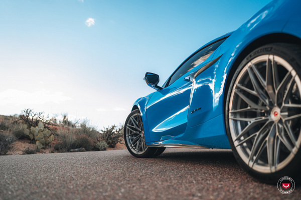 Фото дисков Vossen S21-02 Глянцевый тонированный лак на Chevrolet Corvette C8