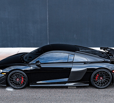 Фото дисков Strasse Wheels SV15FF Deep Concave FS на Audi R8 (4S)