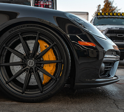Фото дисков Brixton Forged R11-R на Porsche Panamera II